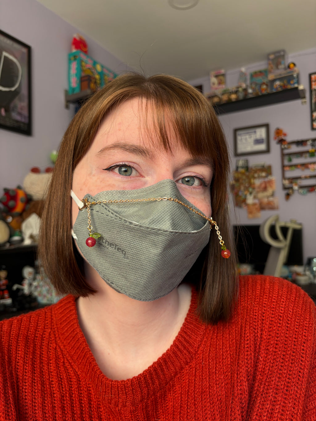 Apple Pickin’ Mask Chain