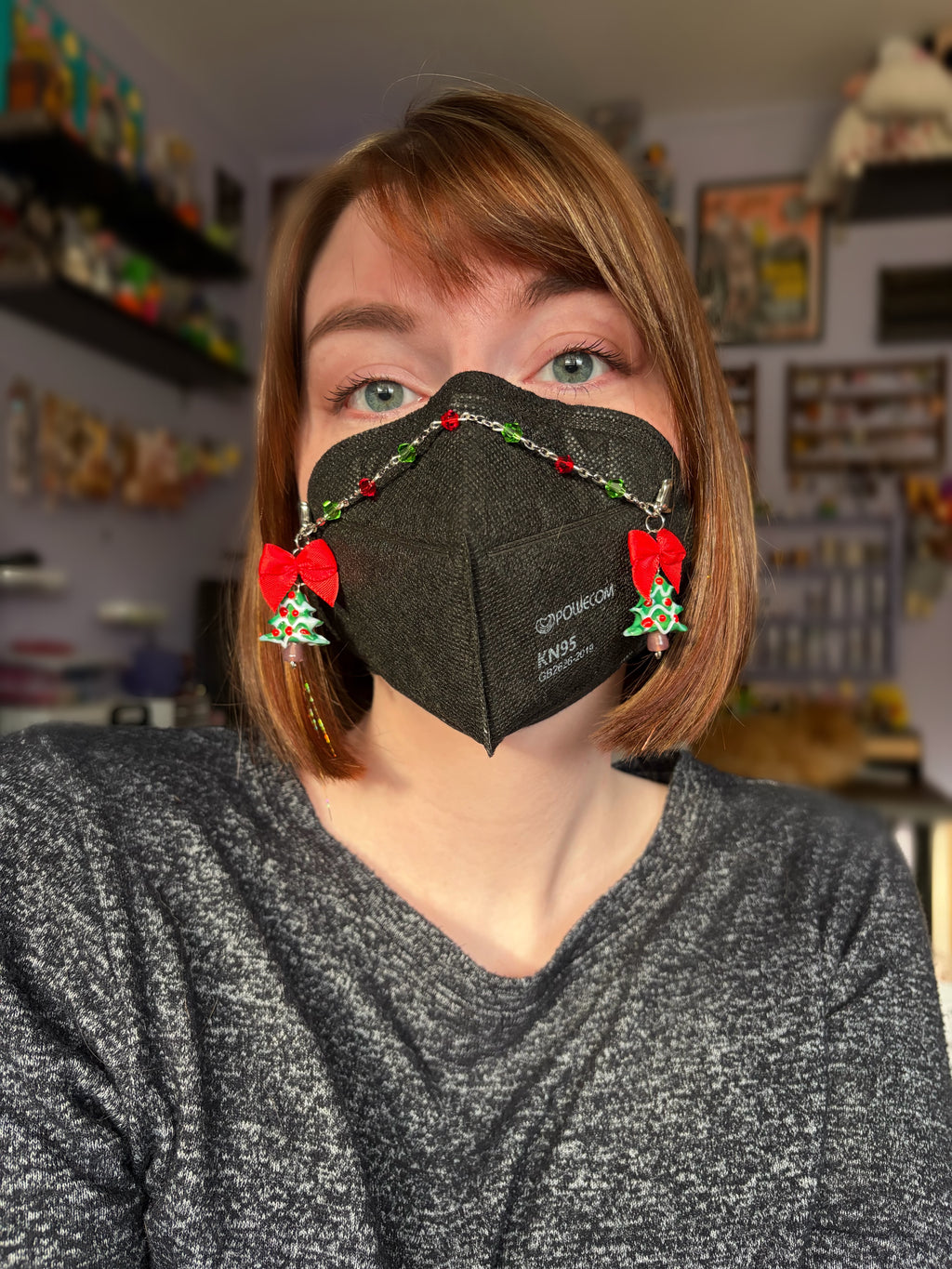 Christmas Tree Bow Mask Chain