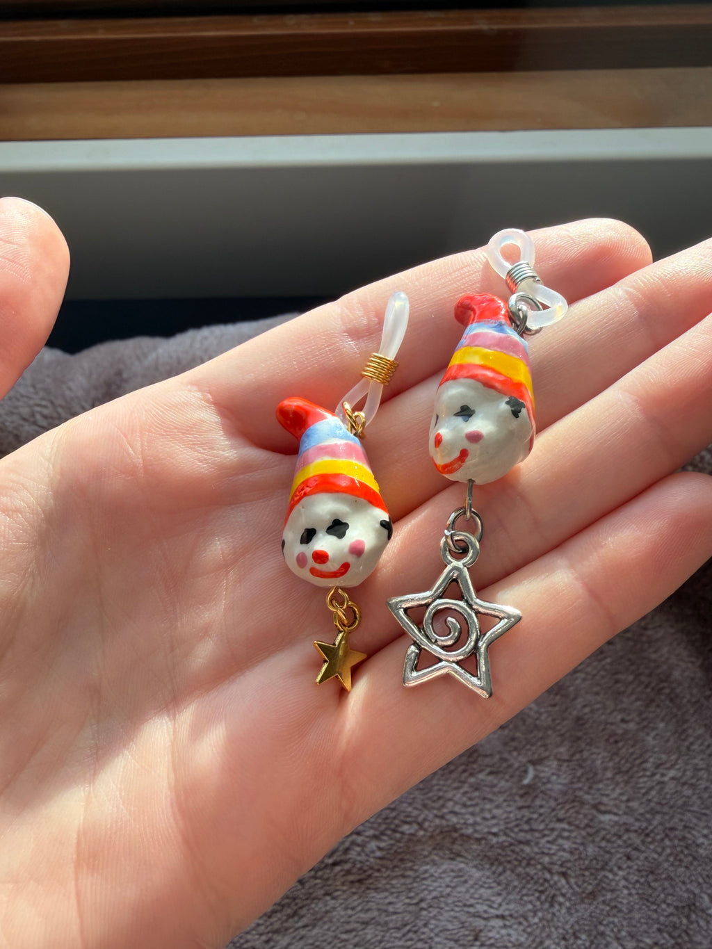 Pierre Glasses / Mask Charm