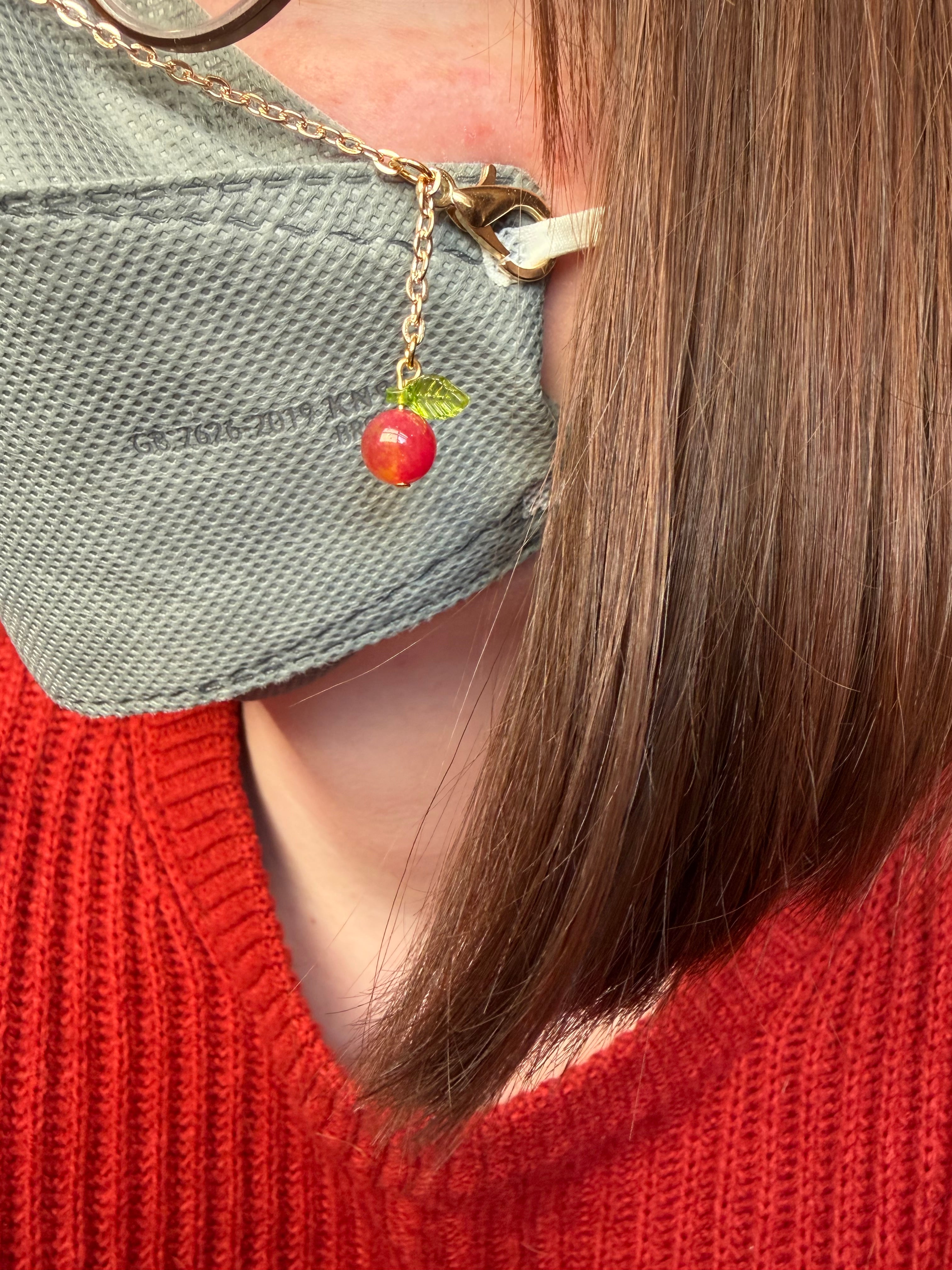 Apple Pickin’ Mask Chain