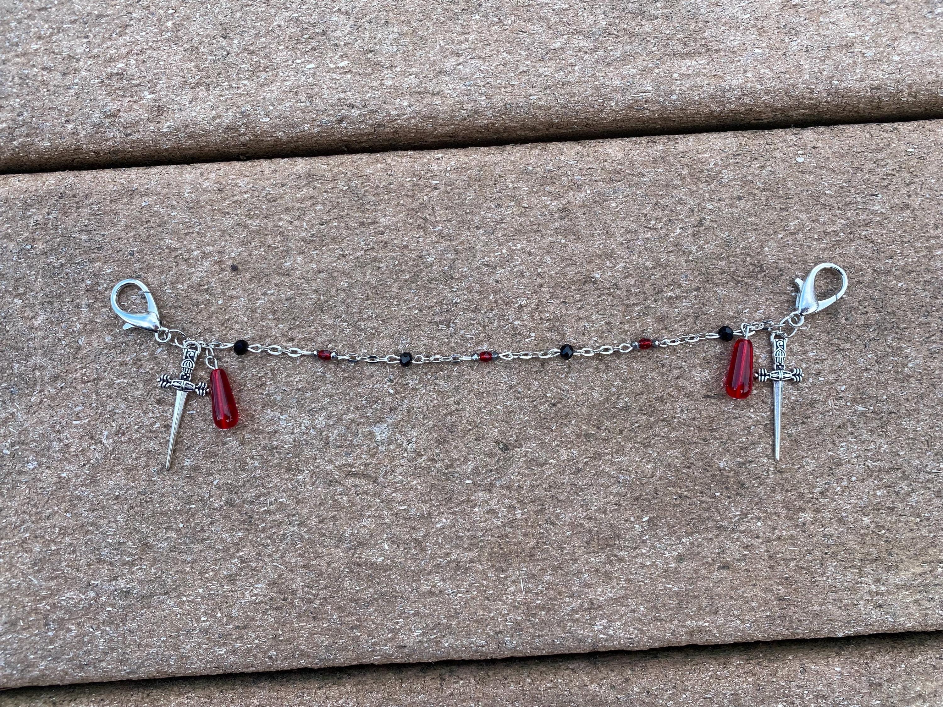 Vampire Rogue Mask Chain