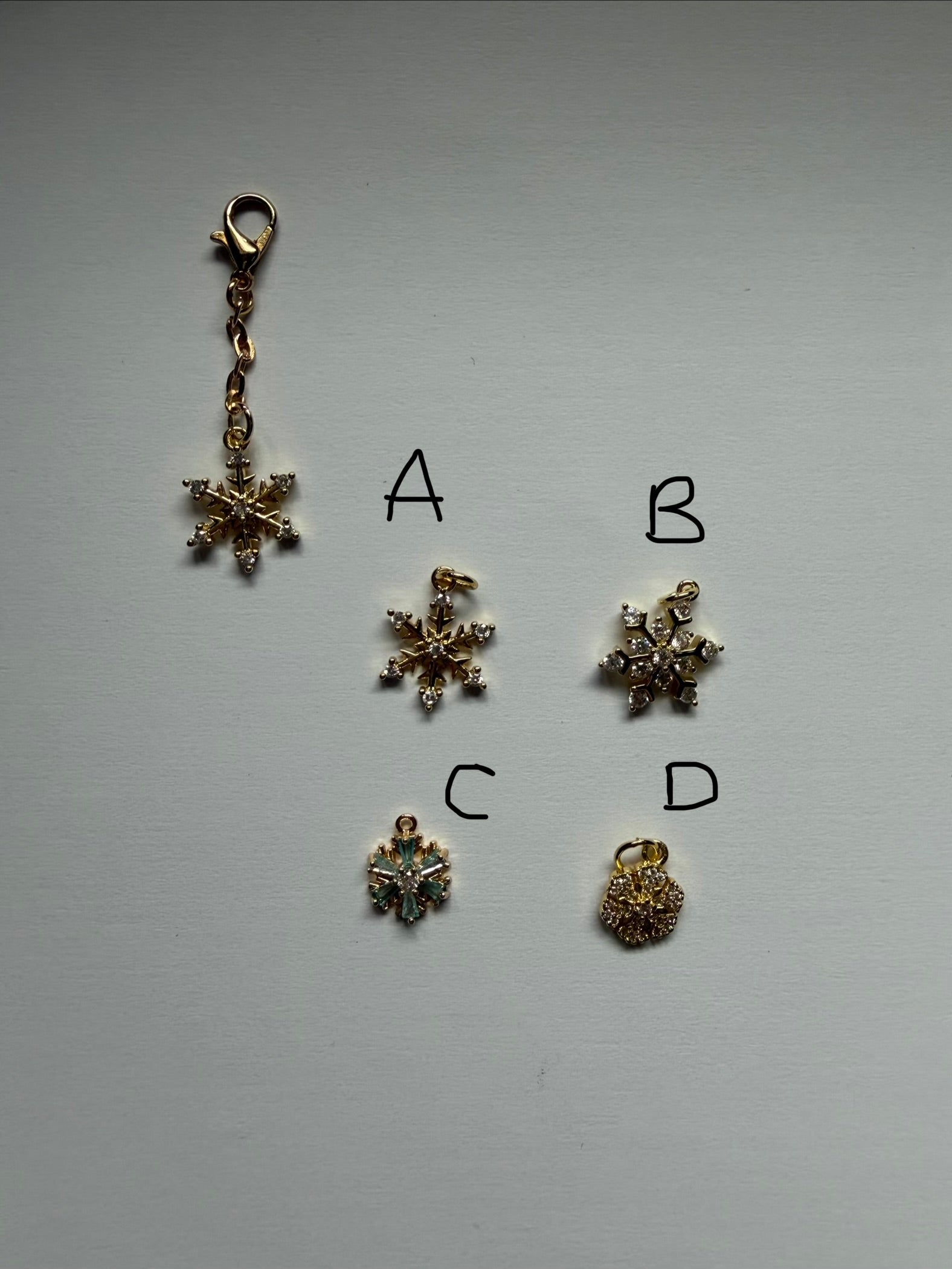 Snowflake Mask / Glasses Charm