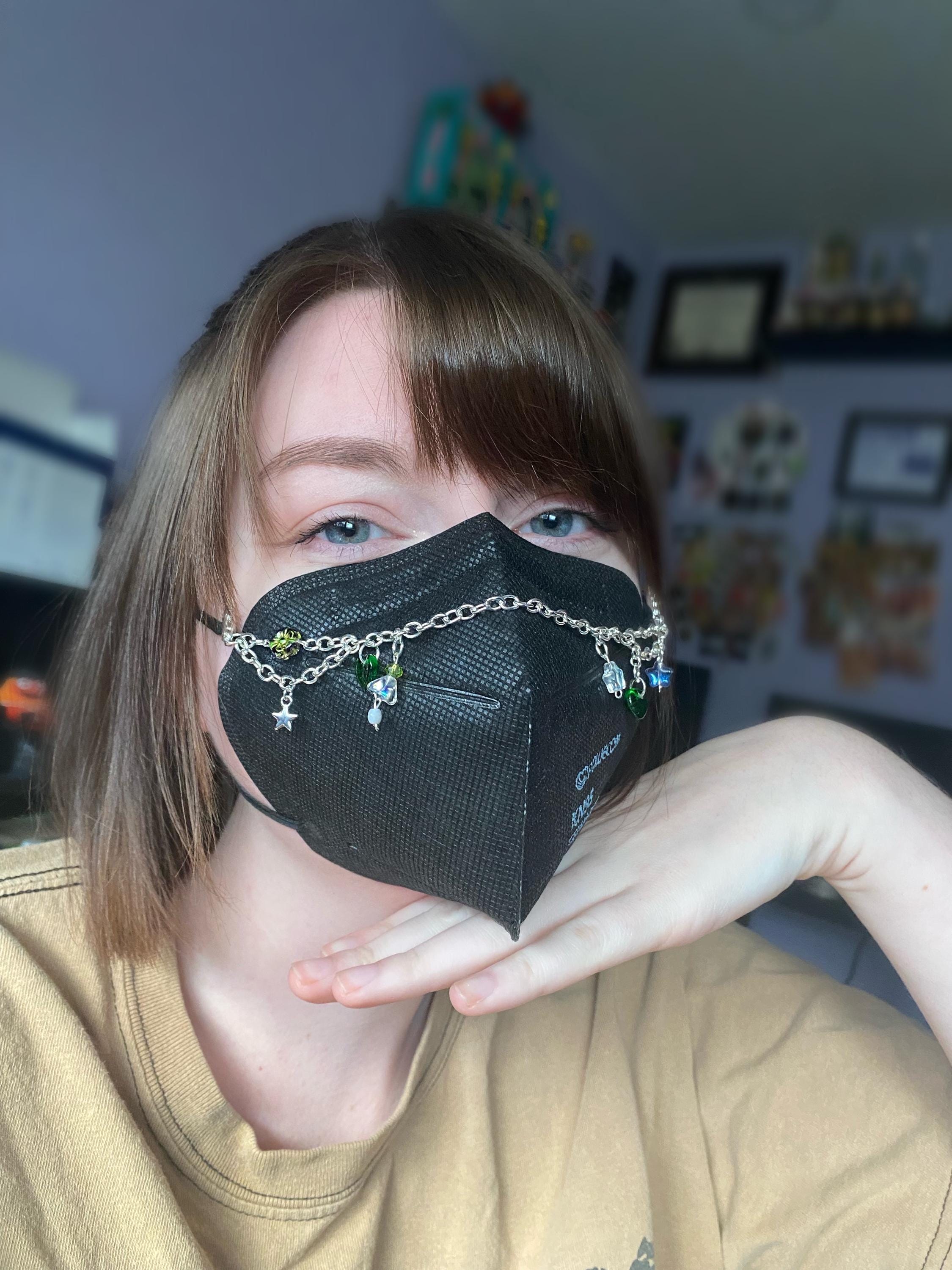 Shooting Star Summit Mask Chain