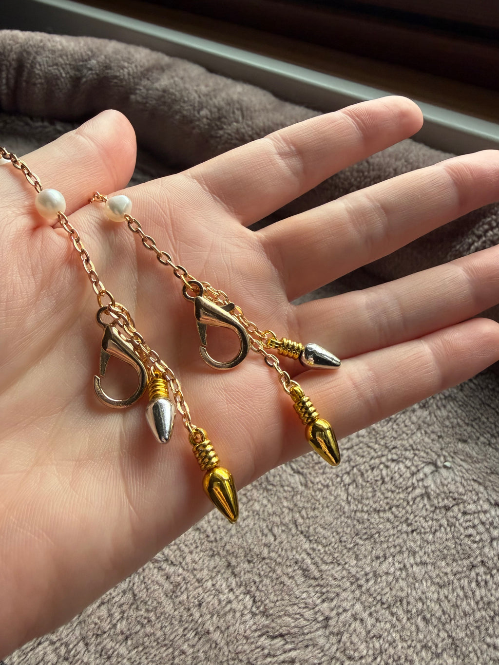 Christmas Pearl Lights Mask Chain