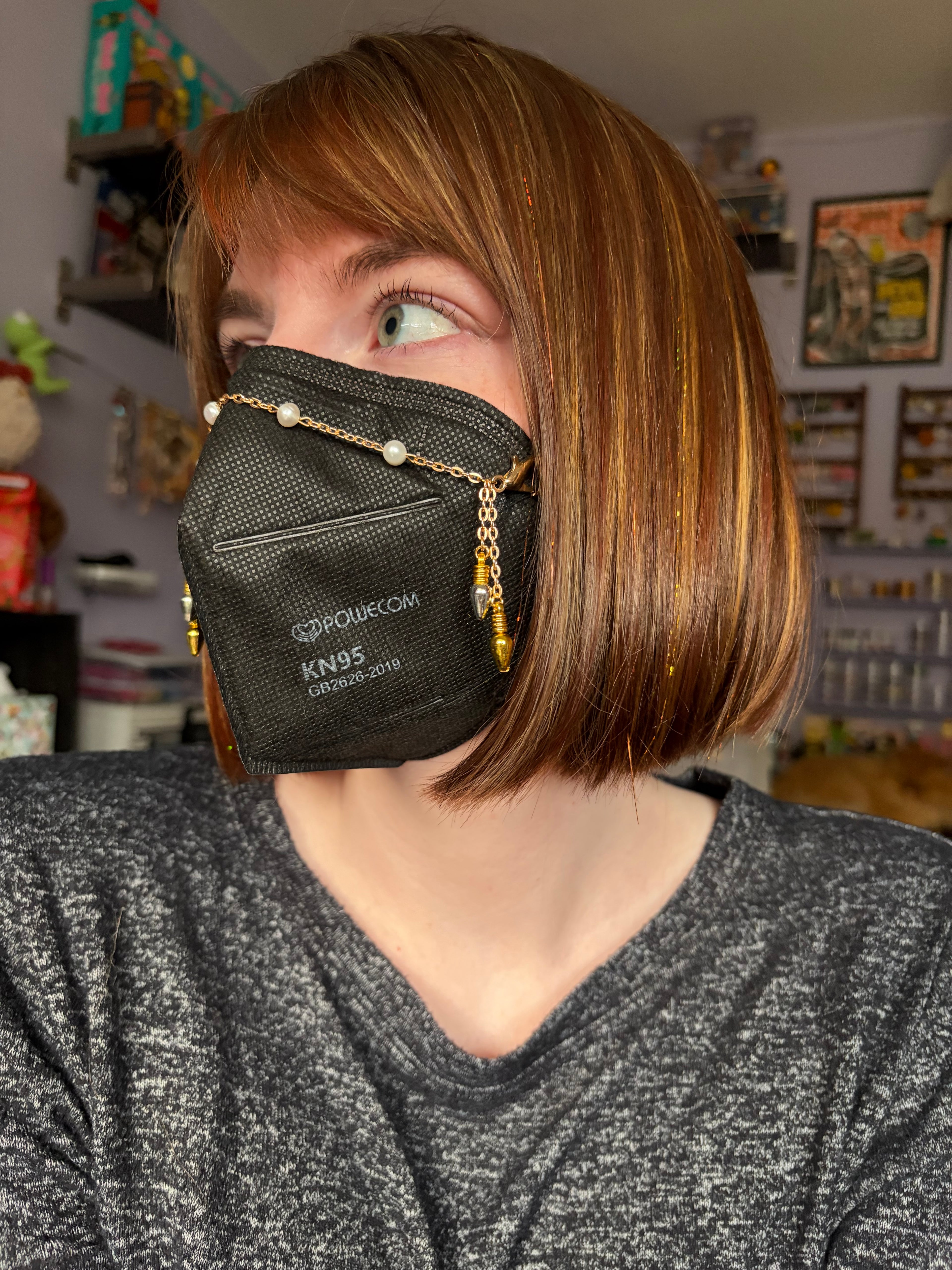 Christmas Pearl Lights Mask Chain