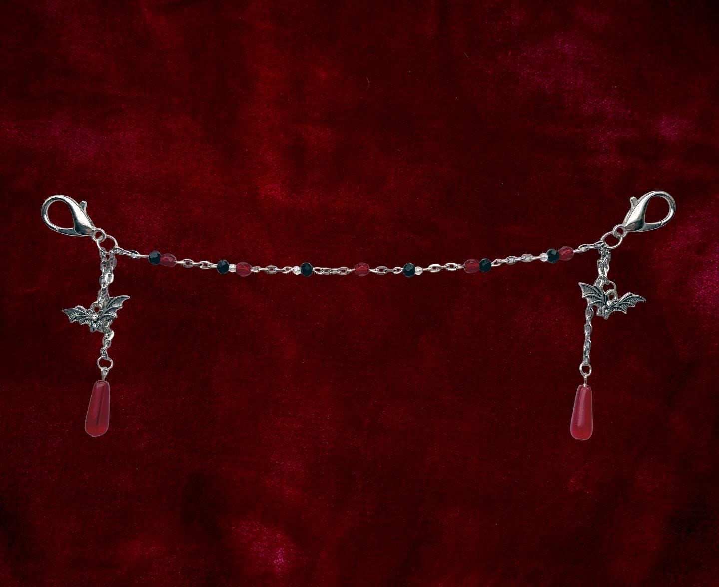 Vampire Bat Halloween Mask Chain